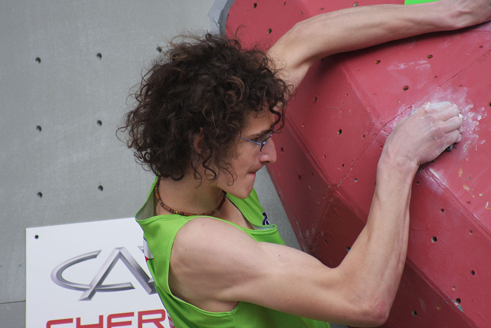 Adam Ondra vyhrál závod SP v boulderingu v Moskvě