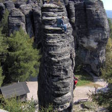 Informace o podmínkách lezení v Tiských stěnách a v Kaňonu Labe
