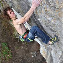 Adam Ondra opět přepisuje historické tabulky