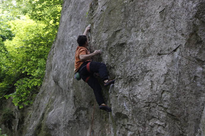 holstejn-vanousovy diry-Sonáta pro levou přední holstejn-vanousovy diry-Sonáta pro levou přední