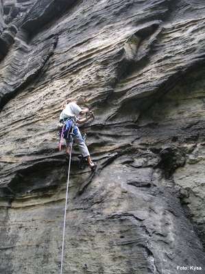 David osazuje 1. kruh