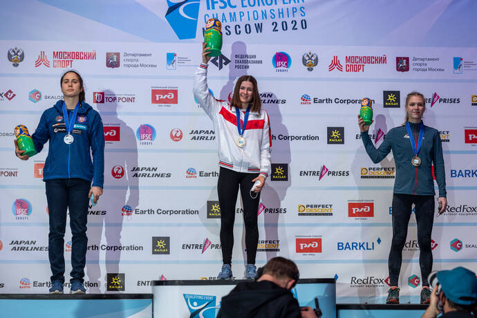 Bronzová Eliška Adamovská Bronzová Eliška Adamovská