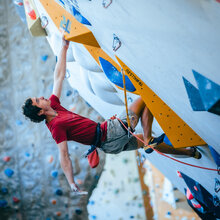 Adam Ondra a Eliška Adamovská mistry ČR v lezení na obtížnost