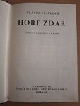 Hore zdar! o horách, sněhu a lásce - Vlasta Štáflová